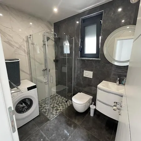 Softic Azra 乌马格