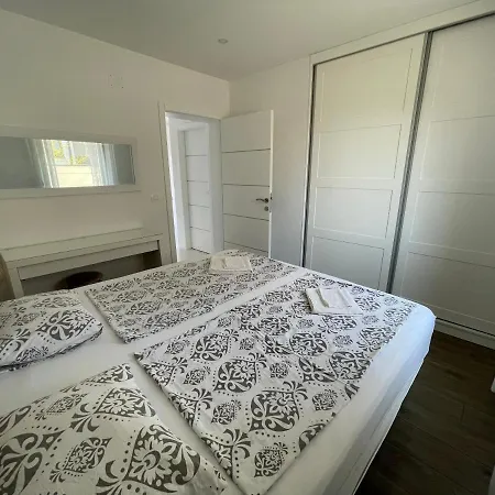 Softic Azra Apartment Umag