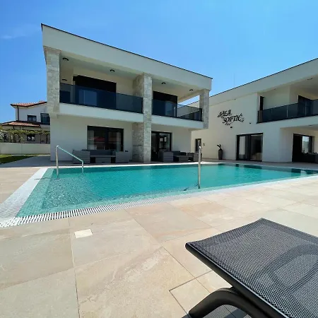 Softic Azra * Umag