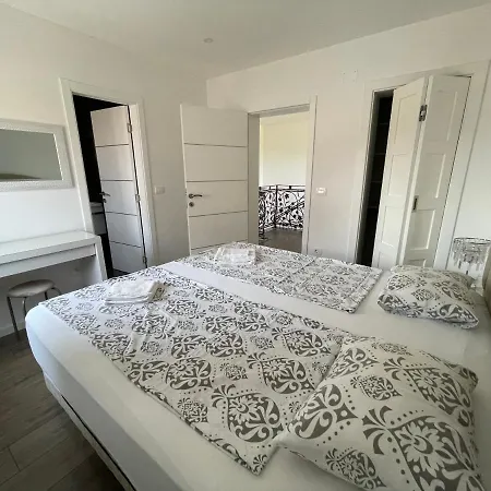 Apartment Softic Azra *